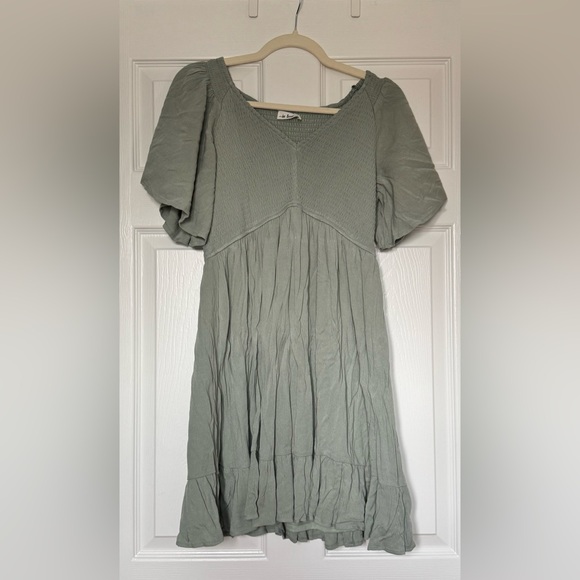 PinkBlush Maternity Mint Green Smocked Front Ruffle Hem Dress NWOT - Picture 5 of 5